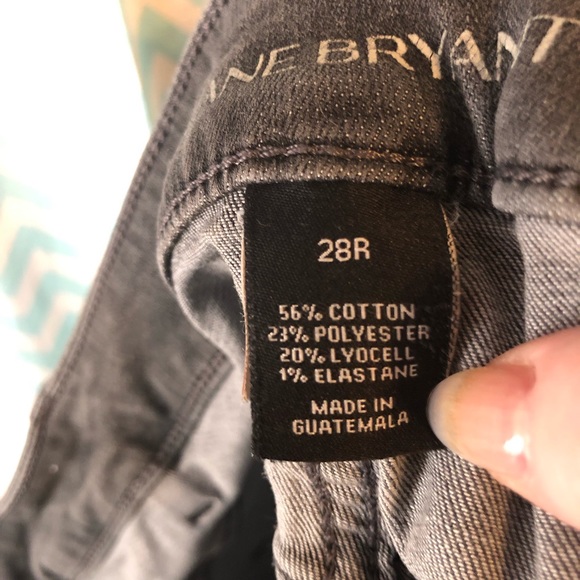 FINAL SALE- LEAVING CLOSET-NO FURTHER DISCOUNTS - Picture 8 of 11